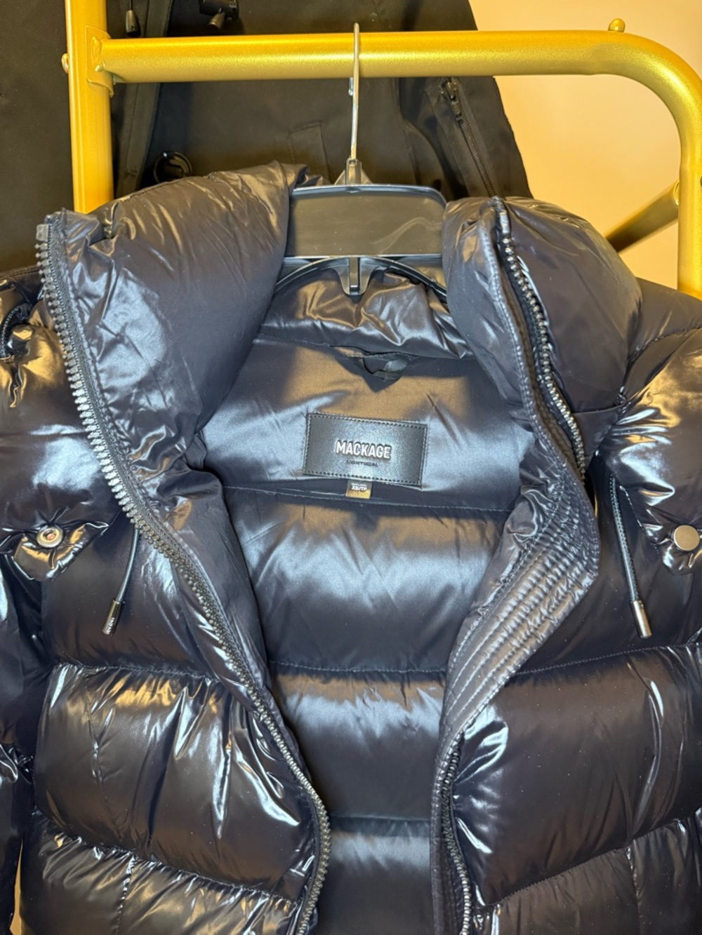 Mackage black short puffer down jacket sz XS - Picture 4 of 11